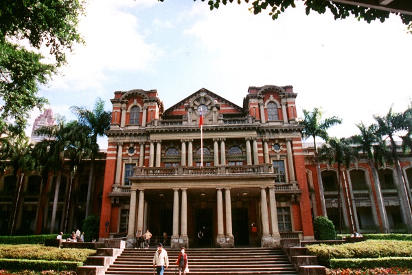 台大醫院工務室員工確診為陽性 (圖／台大醫院，以下同)