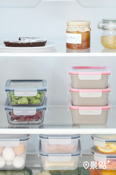 冰箱收納則可利用IKEA 365+便當盒來分裝食材或分隔擺放剩菜，讓味道不混雜
