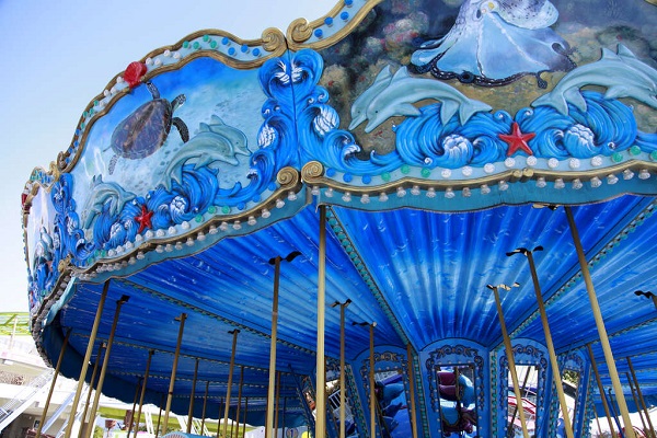 台北兒童新樂園的旋轉木馬有海洋圖騰是其一大特色 (圖／台北士觀旅局，許宜容攝影)