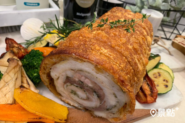 義式脆皮豬肉捲Porchetta 70 oz。（景點+ 張盈盈）