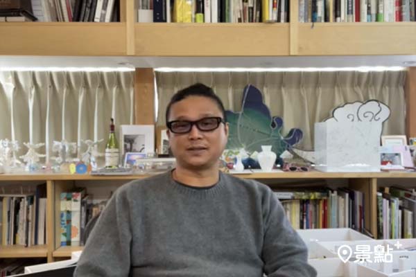 日本當代藝術大師大卷伸嗣誠摯邀請台北的民眾造訪他的作品、打卡上傳，有機會獲得大師獨家賀年禮物。　