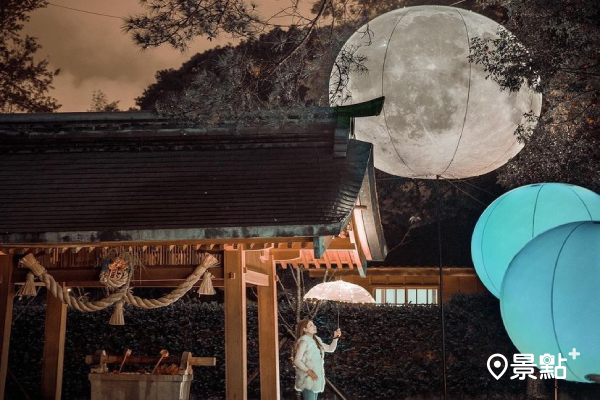 巨型月球日本神社奇景！元宇宙光影藝術祭打卡新景點