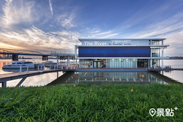 The River是高級遊艇俱樂部會所，內有設有高級餐廳，景觀相當美！（圖／The River）