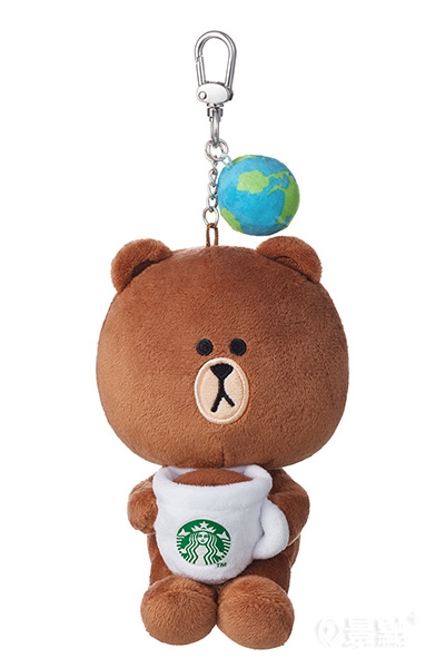LINE FRIENDS熊愛地球鑰匙圈，售價$950。