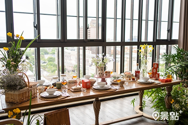 優雅的台東紅烏龍，為餐桌點綴美麗風景。