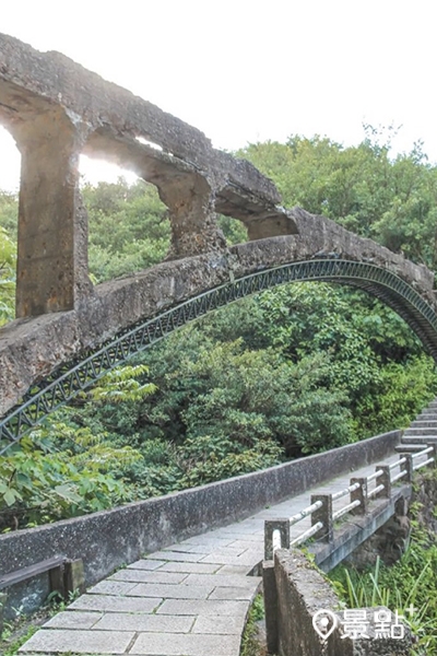 黃金水圳橋遺跡。