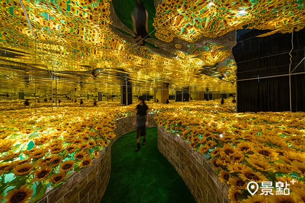 新場景「向日葵實景鏡屋」，讓觀展者盡情沐浴在梵谷最鍾愛的黃色與向日葵之中。（圖／KKLIVE，以下同）