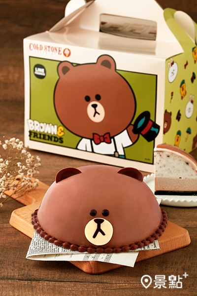 不僅熊大的大頭蛋糕呆萌療癒，造型外盒也讓人會心一笑。