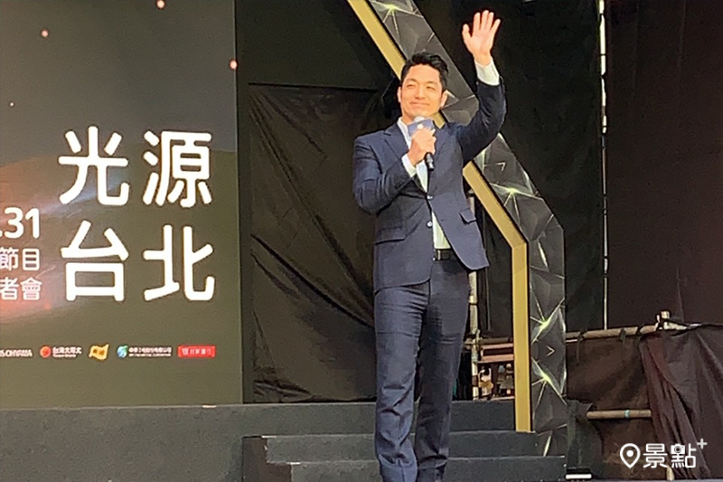 台北市長蔣萬安出席台灣燈會光源台北記者會，鼓勵民眾參觀燈會拍照打卡上傳Instagram。（圖／景點+ 張盈盈）