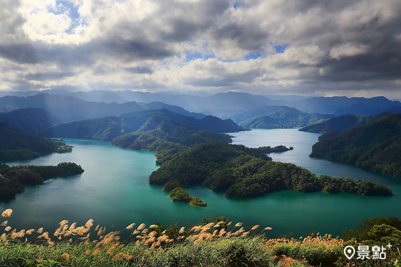 石碇千島湖絕美景色。