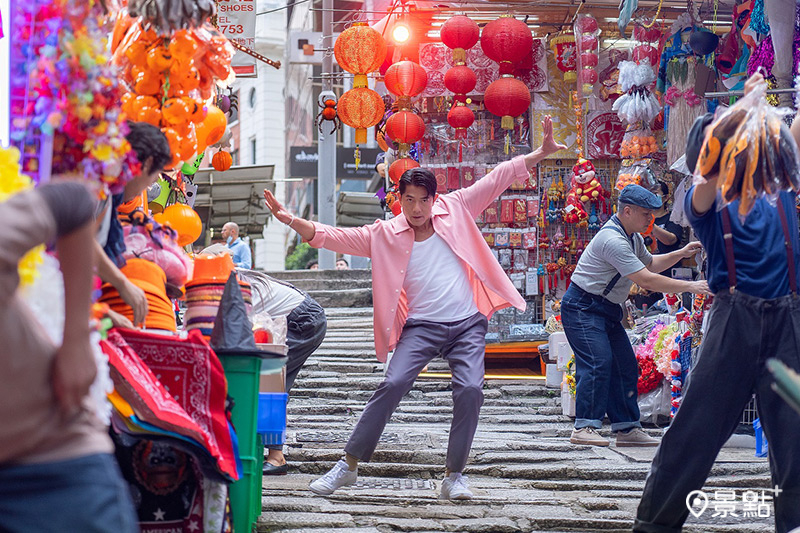 郭富城、鄭秀文和陳慧琳也拍攝一系列充滿動感的短片，展示香港標誌性和嶄新的旅遊特色和活力。