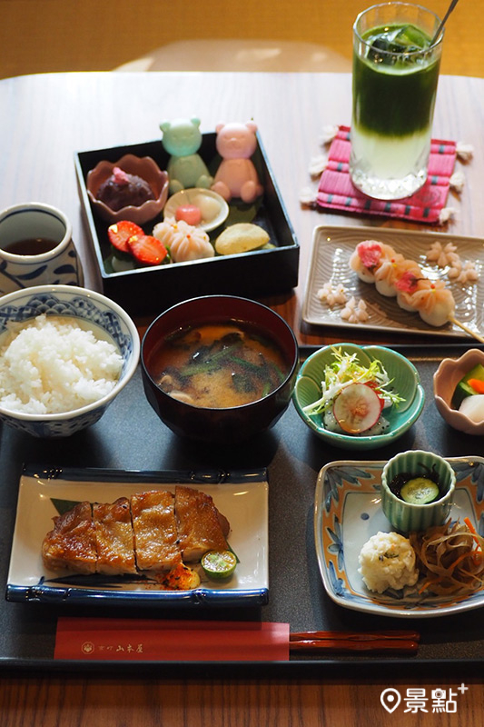 在山本屋完整體驗日式空間、服務與美食。（圖／景點+ 張盈盈，以下同）