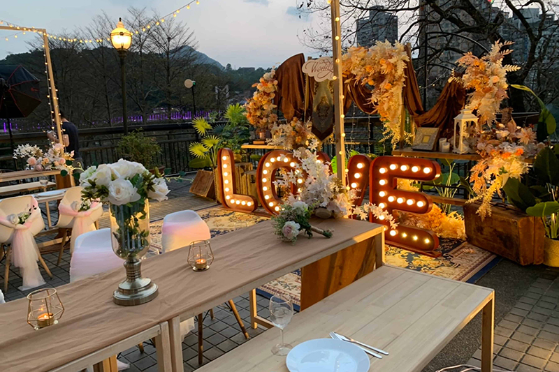 4月1日至4月3日於碧潭東岸廣場舉辦野餐派對。