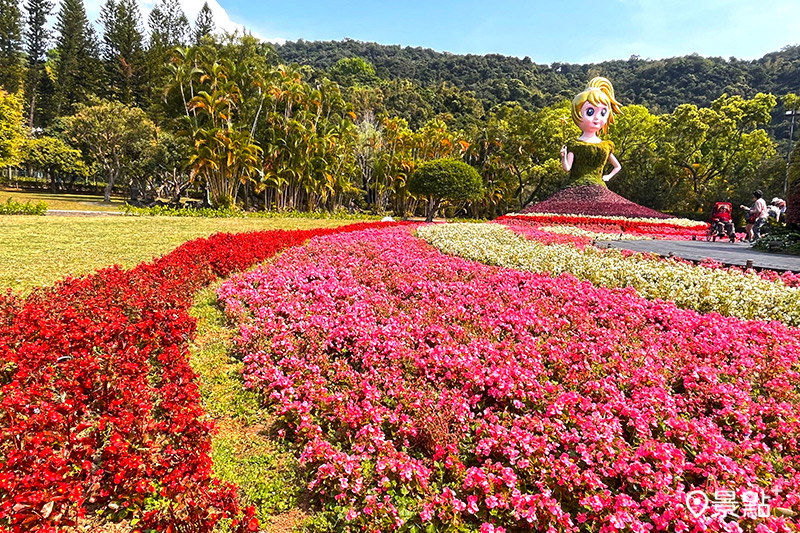 「彩色大地花毯」以花仙子裙襬舞動出紅粉白花海