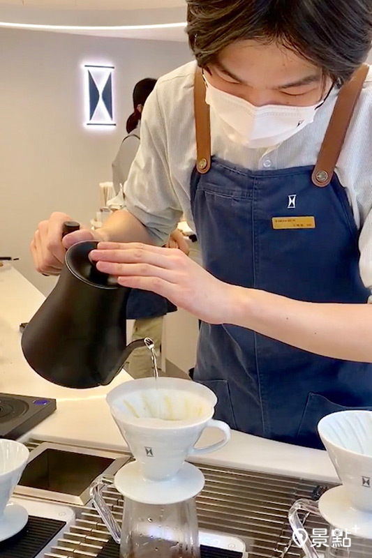 在奎士咖啡，可以自由選擇咖啡的焙度，打造專屬自己的咖啡。（圖 / 景點+ 張盈盈，以下同）