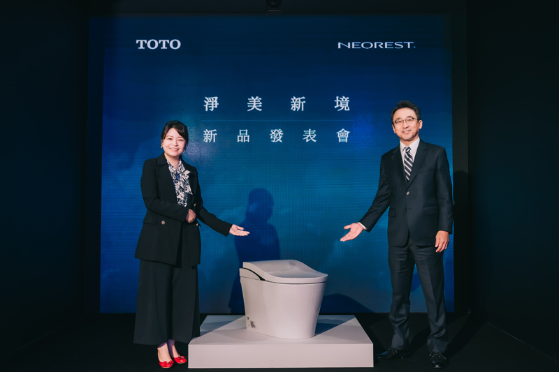 日本百年衛浴品牌TOTO洞悉台灣消費者的衛浴趨勢，推出一系列NEOREST一體形除菌全自動馬桶新品，結合頂尖機能與工藝美學，完美融合各式空間風格。