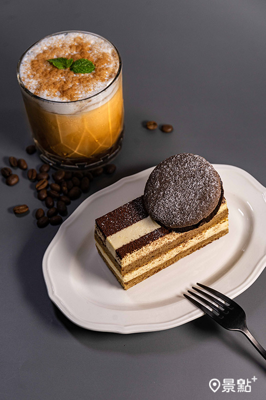 黑RURU CAFE的「火火Tiramisu」敲動大家的味蕾，挑戰口感再升級。