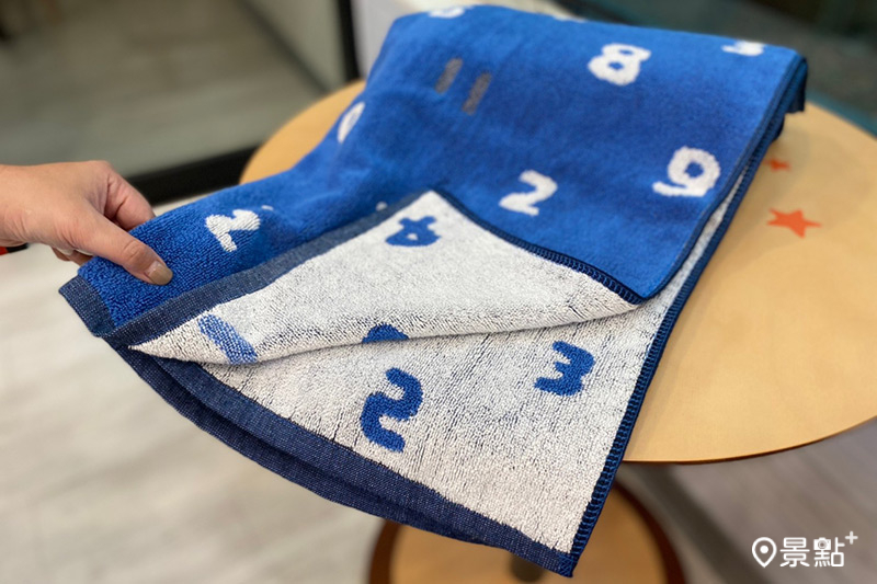 SOU・SOU大浴巾-十數-米/藍，599元 (需預購)	。