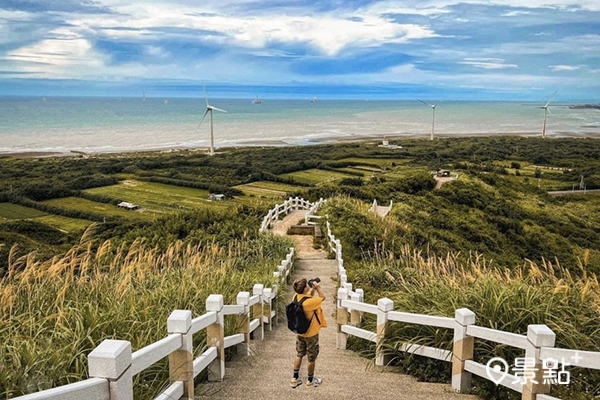 好望角步道白色柵欄和遼闊海景視野。(圖／zhi_xiang925)