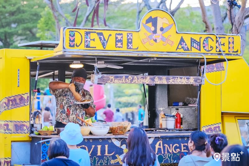 來自桃園的「Devil &Angel-惡魔天使餐車」純手工自製墨西哥料理！首次挑戰蔬食料理。