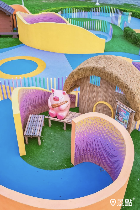 「三隻小豬迷宮」內的木屋造景及遊玩路線。（圖／tpo5088）