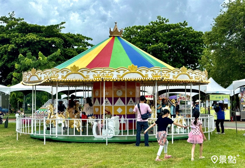 旗津風箏節 現場遊樂設施免費玩。