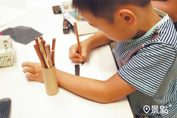 兒童工作坊讓小朋友發揮創造力與想像力。