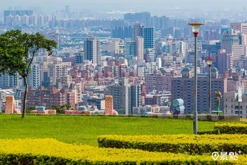 虎頭山環保公園內可賞遼闊市景。（圖／桃園市政府，以下同）