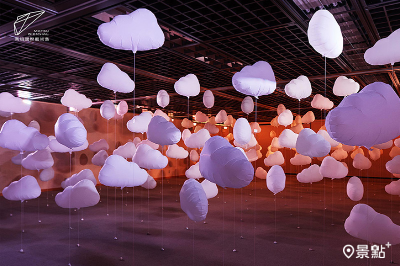 日本藝術家高橋匡太《通往雲的故鄉》。