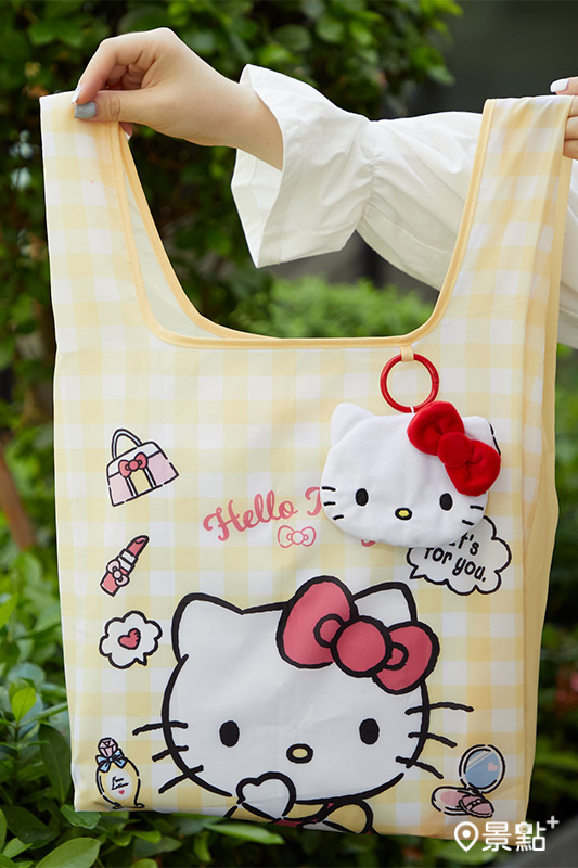 Global Mall週年慶推10月5日至10日會員單日累計消費滿2,000元，可換Hello Kitty 折疊購物袋。