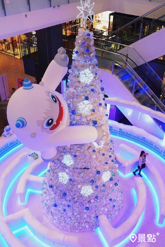 台茂購物中心雪怪與迷宮聖誕樹。（圖／tsotso_1206）