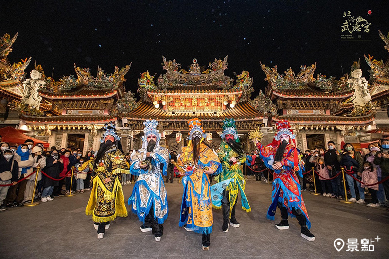 台中港店走春活動，初五喜迎富貴財神到－禾一文化傳承舞團。