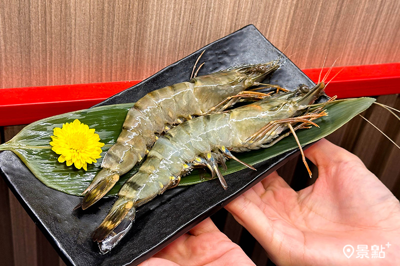 當月壽星來店用餐並打卡分享，即贈「巨大海虎蝦」。