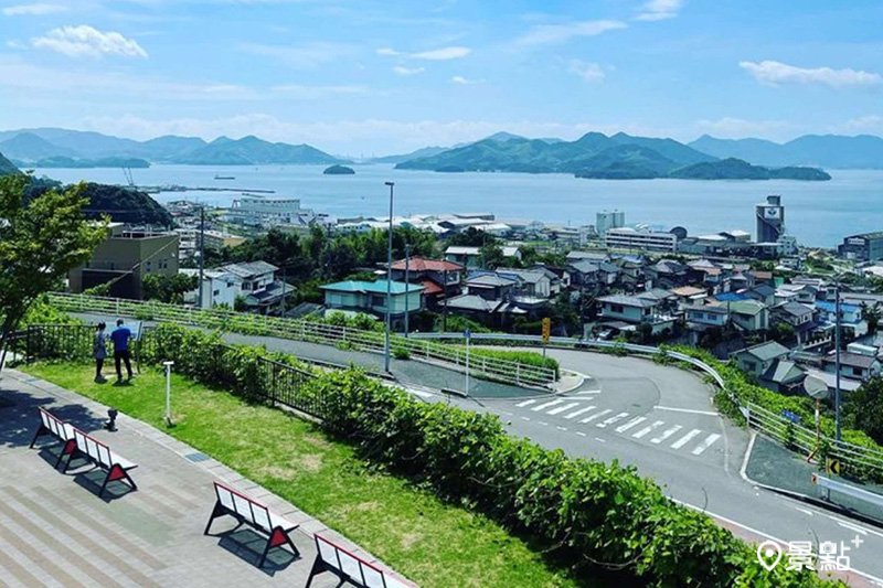 道路休息站 三原神明之鄉可飽覽瀨戶內海的群島之美，紓解開車的疲勞。