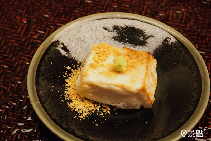 胡麻豆腐。(圖／景點+ 張盈盈)