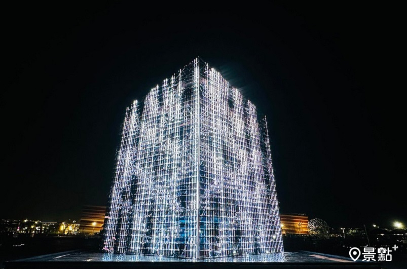 16米藝術主燈「∞立方」造價破千萬，科技感光影效果十分值得一看，景編很推薦！