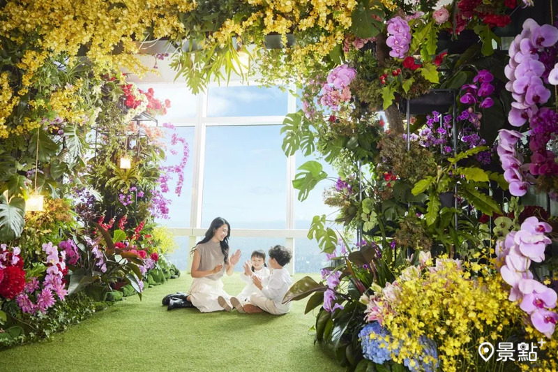 台北101秘境花園觀景台與嘉義產地花卉合作。