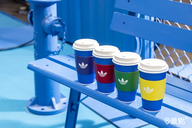 CAFE!N與adidas Originals聯名推出玩色咖啡杯裝，可自由選搭4種杯套。