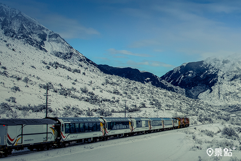 乘坐TranzAlpine高山觀景火車旅行是體驗紐西蘭冬季美景的絕佳方式之一。（圖／紐西蘭觀光局，以下同）