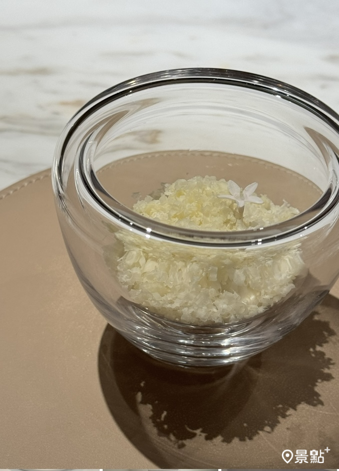 令人驚艷的甜點。