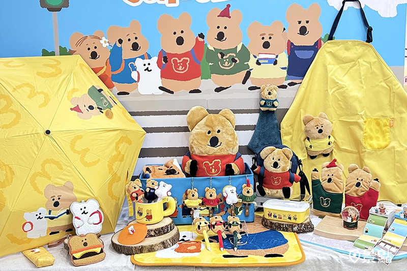 DINOTAENG小7全店快閃購、集點加價購於2月12日起陸續登場。