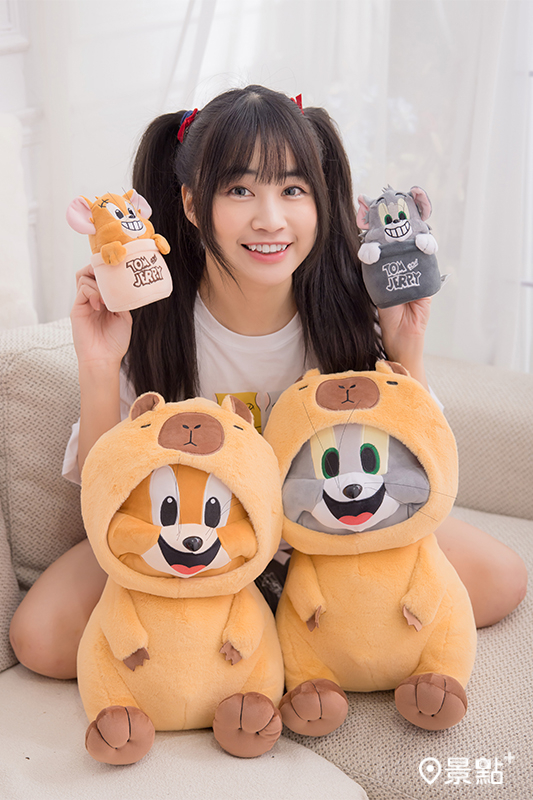 18吋絨毛變裝娃娃、5吋絨毛娃娃音效槌子。