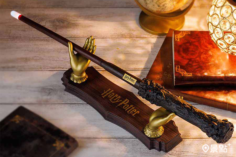 聲控魔杖 哈利波特 附展示架 ver. 1.5。