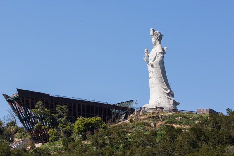 馬祖的巨大媽祖神像。 (圖／馬祖國家風景區)