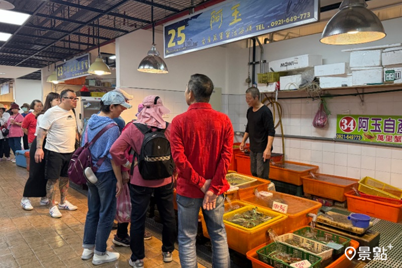 龜吼漁夫市集為熱愛海鮮的民眾一定要朝聖的知名漁市。