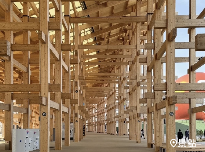 大阪萬博環狀大屋根。