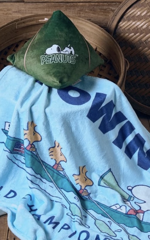 粽子造型抱枕收納毯。