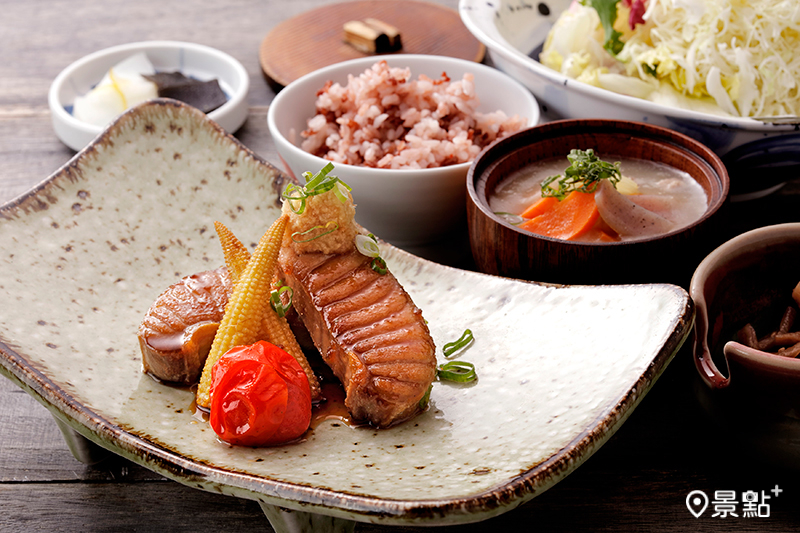 薑汁醬燒鮪魚腹肉。