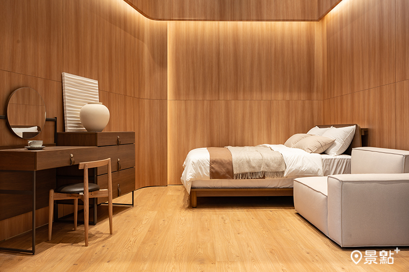 iloom台北旗艦店全新開幕，100%還原韓國空間美學旗艦店。（圖／iloom怡倫家居，以下同）