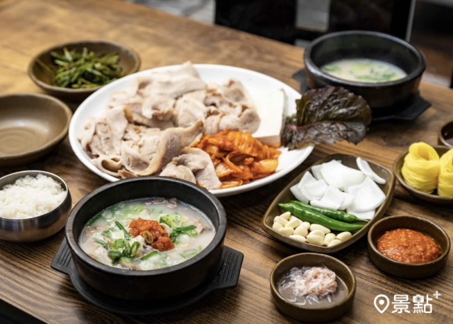 韓國釜山代表美食豬肉湯飯。